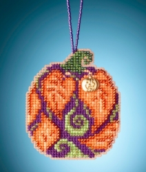 MH 16-2021-Autumn Pumpkin (Charmed Ornaments)